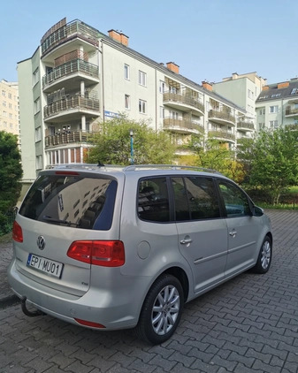 Volkswagen Touran cena 22500 przebieg: 198000, rok produkcji 2011 z Warszawa małe 301